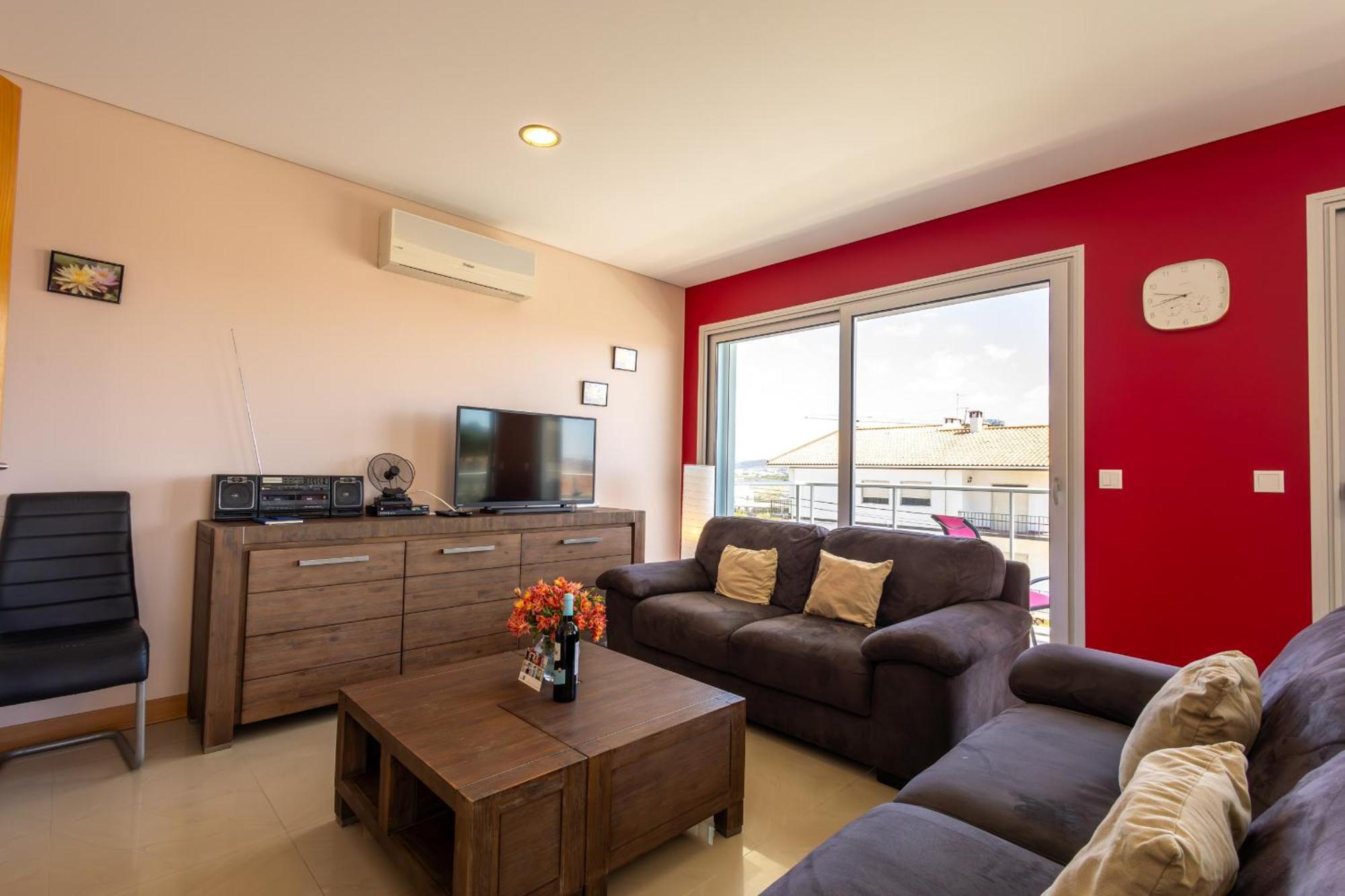 Sunrise - Com Vista Para A Vila เซามาร์ทินโญโดปอร์โต ภายนอก รูปภาพ